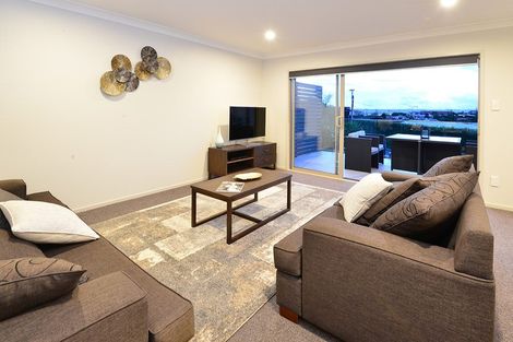 Photo of property in 7a Monyash Road, Manly, Whangaparaoa, 0930