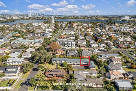 Photo of property in 6/20 Saltburn Road, Milford, Auckland, 0620