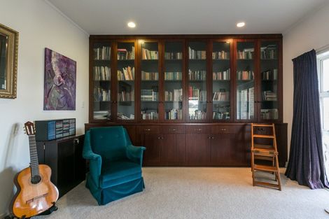 Photo of property in 147 Middle Road, Havelock North, 4130