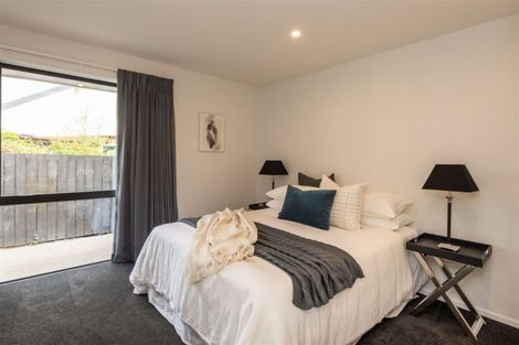 Photo of property in 9 Willowbrook Place, Fendalton, Christchurch, 8052