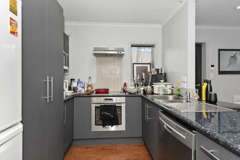 Photo of property in 6e Jones Crescent, Melville, Hamilton, 3206