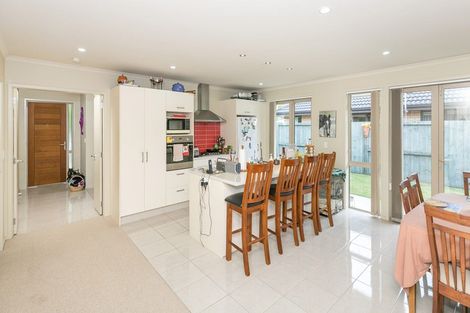 Photo of property in 211 Dixon Road, Fitzroy, Hamilton, 3206