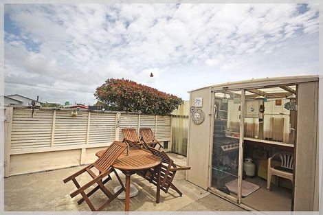 Photo of property in 47 Edinburgh Terrace, Foxton Beach, Foxton, 4815