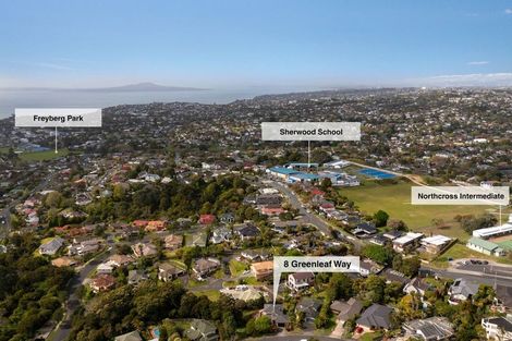Photo of property in 8 Greenleaf Way, Northcross, Auckland, 0630