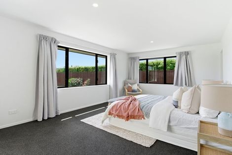 Photo of property in 28 Burnham School Road, Rolleston, 7614