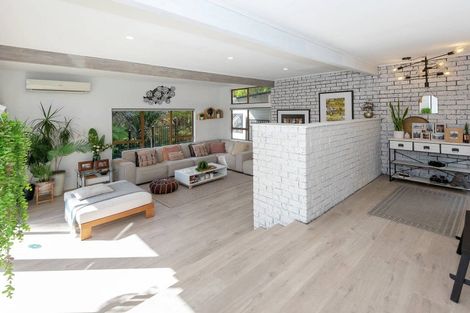 Photo of property in 49 Union Road, Howick, Auckland, 2014