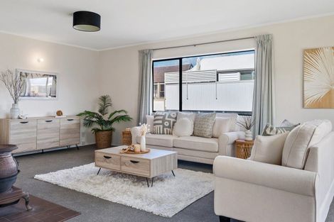 Photo of property in 1/73 Oceanbeach Road, Mount Maunganui, 3116