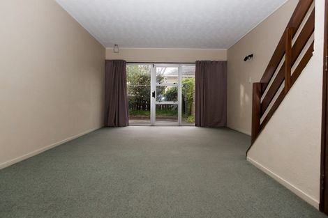 Photo of property in 3/31 Mana Avenue, Titahi Bay, Porirua, 5022