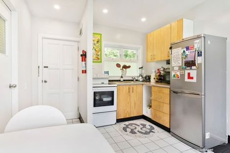 Photo of property in Parkland Flats, 17/51 Adams Terrace, Kelburn, Wellington, 6021