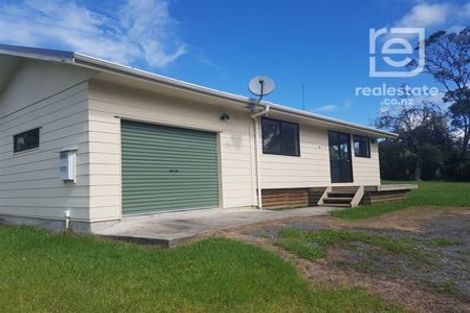 Photo of property in 21 Smeath Road, Kawakawa, 0210