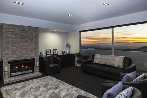 Photo of property in 12 Harry Ell Drive, Cashmere, Christchurch, 8022