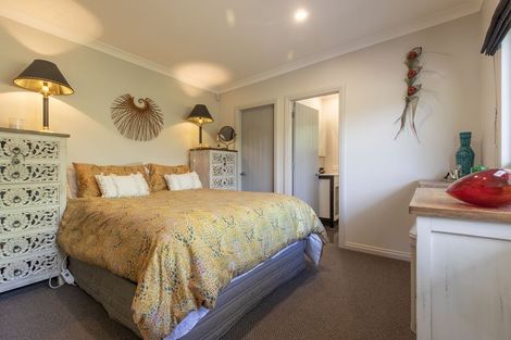 Photo of property in 20 Riverpark Drive, Kuratau, Turangi, 3381