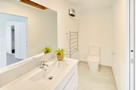 Photo of property in 30b Chelsea Street, Linwood, Christchurch, 8062