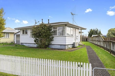 Photo of property in 30 Oakfield Crescent, Pukete, Hamilton, 3200