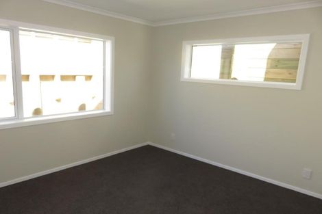 Photo of property in 18a Carluke Street, Paparangi, Wellington, 6037