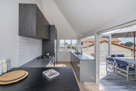 Photo of property in 100 Cordyline Crescent, Matarangi, Whitianga, 3592