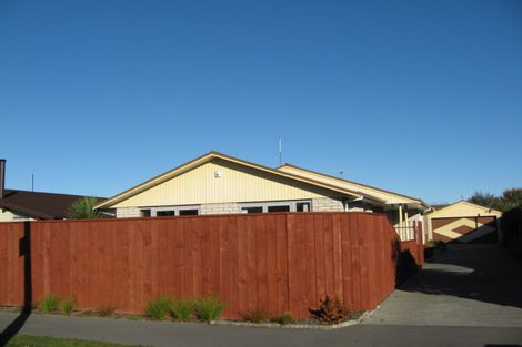Photo of property in 55 Sarabande Avenue, Redwood, Christchurch, 8051