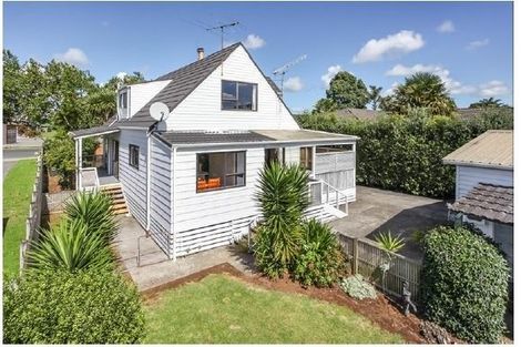 Photo of property in 135 Victoria Street West, Pukekohe, 2120