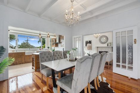 Photo of property in 1/317 Lake Road, Hauraki, Auckland, 0622