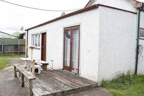 Photo of property in 9 Abbot Street, Gonville, Whanganui, 4501