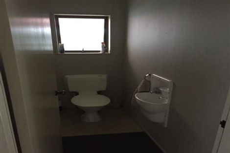 Photo of property in 356b Devonport Road, Tauranga South, Tauranga, 3112