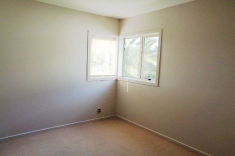 Photo of property in 8/103 Swanson Road, Henderson, Auckland, 0610