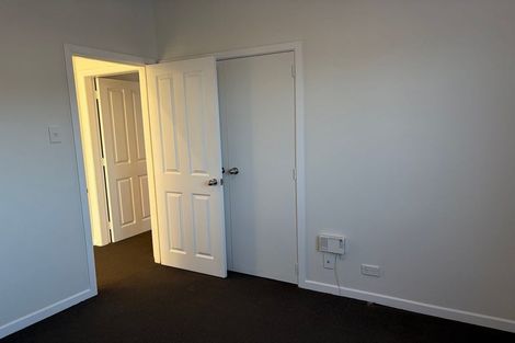 Photo of property in 73 Bell Road, Waiwhetu, Lower Hutt, 5010