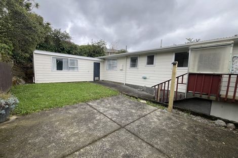 Photo of property in 18 Tyrone Grove, Wainuiomata, Lower Hutt, 5014
