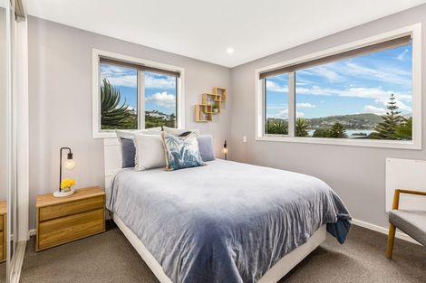 Photo of property in 140 Main Road, Titahi Bay, Porirua, 5022