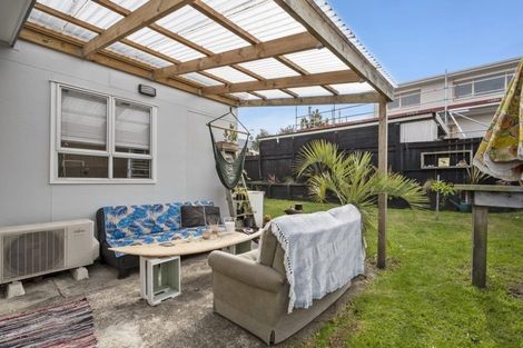 Photo of property in 103a Simpson Road, Papamoa Beach, Papamoa, 3118