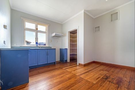 Photo of property in 378a Oxford Street, Levin, 5510