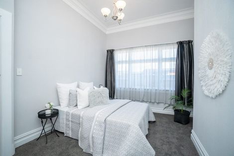 Photo of property in 136 Heretaunga Street, Palmerston North, 4414