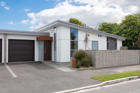 Photo of property in 2 Kinver Place, Spreydon, Christchurch, 8024