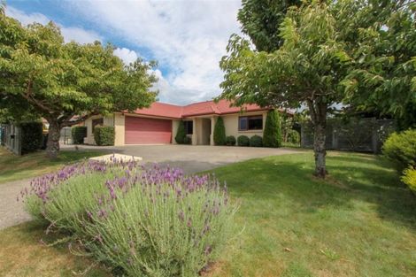 Photo of property in 17 Frame Place, Owhata, Rotorua, 3010