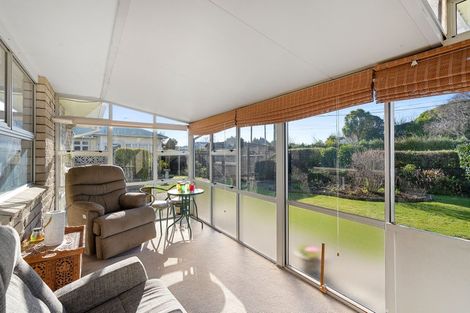 Photo of property in 27 The Avenue, Levin, 5510