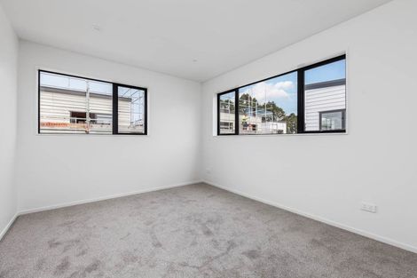 Photo of property in 21 Bei Road, Papakura, 2110