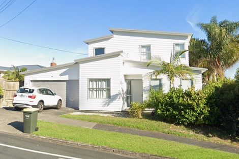 Photo of property in 27 Matipo Road, Te Atatu Peninsula, Auckland, 0610