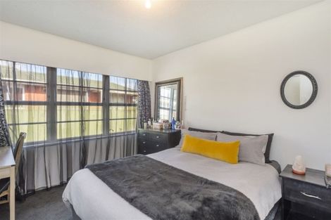 Photo of property in 6 Burwood Place, Silverdale, Hamilton, 3216