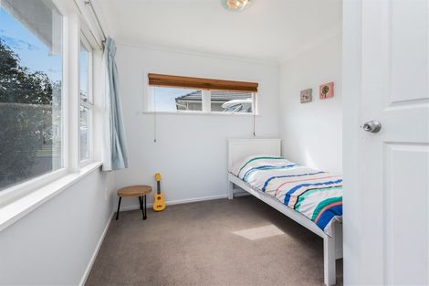 Photo of property in 80 Alexander Street, Cockle Bay, Auckland, 2014