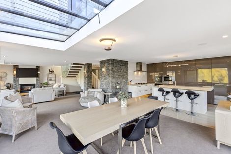 Photo of property in 12 De Bettencor Place, Mount Pisa, Cromwell, 9383