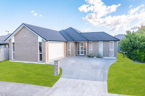 Photo of property in 15 Chalgrove Road, Huntington, Hamilton, 3210