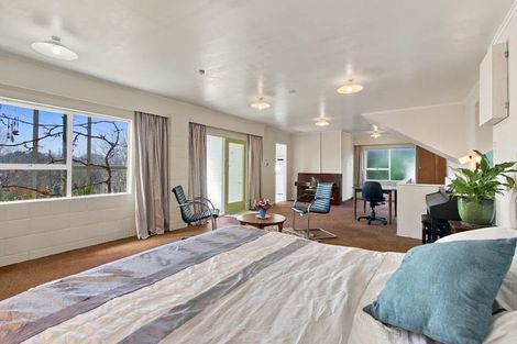 Photo of property in 7 Montana Place, Merrilands, New Plymouth, 4312