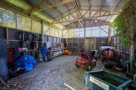 Photo of property in 1084 State Highway 1 South, Manakau, Levin, 5573