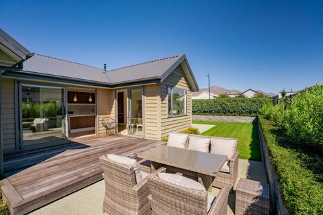 Photo of property in 29 Pounamu Avenue, Albert Town, 9305