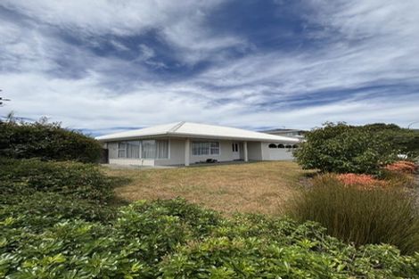 Photo of property in 6 Stead Crescent, Stoke, Nelson, 7011