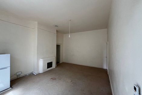 Photo of property in 2/106 Glenmore Street, Northland, Wellington, 6012