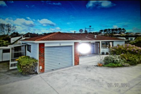 Photo of property in 2/16 Centorian Drive, Windsor Park, Auckland, 0632