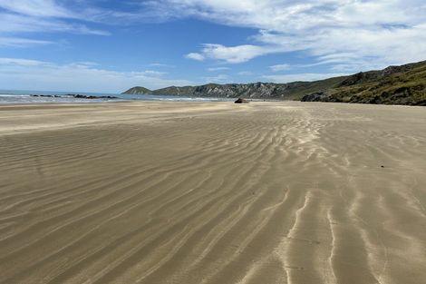 Photo of property in 23 Netherton Road, Omakere, 4271