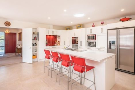 Photo of property in 14 Petrel Close, Paraparaumu Beach, Paraparaumu, 5032