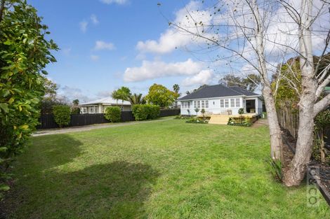 Photo of property in 4 Albert Street, Riverhead, 0820